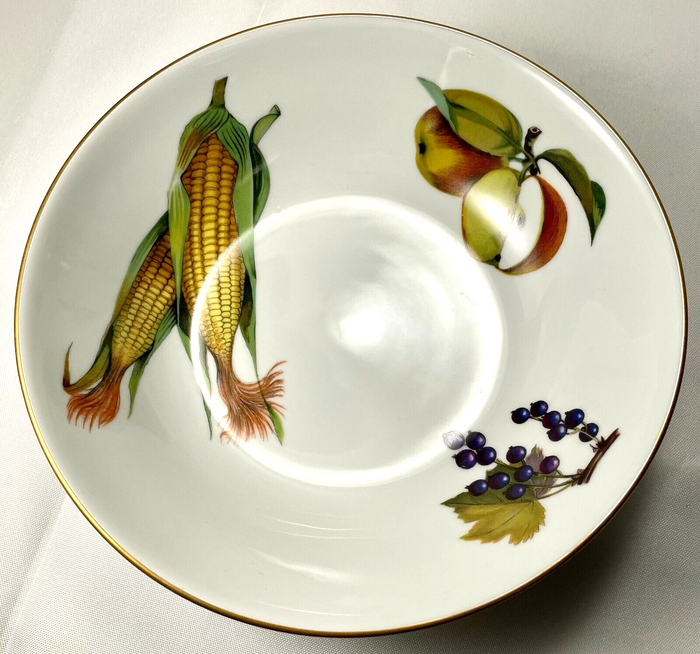 Royal Worcester Evesham Gold Coupe Soup Cereal Bowl 6 5/8"1