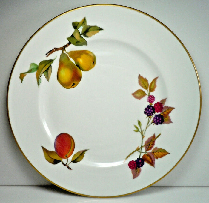 Royal Worcester Evesham Gold Salad Plate Pear Peach 8 1/4" England0