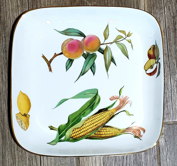 Royal Worcester Evesham Square Buffet Dish 10 3/4"0