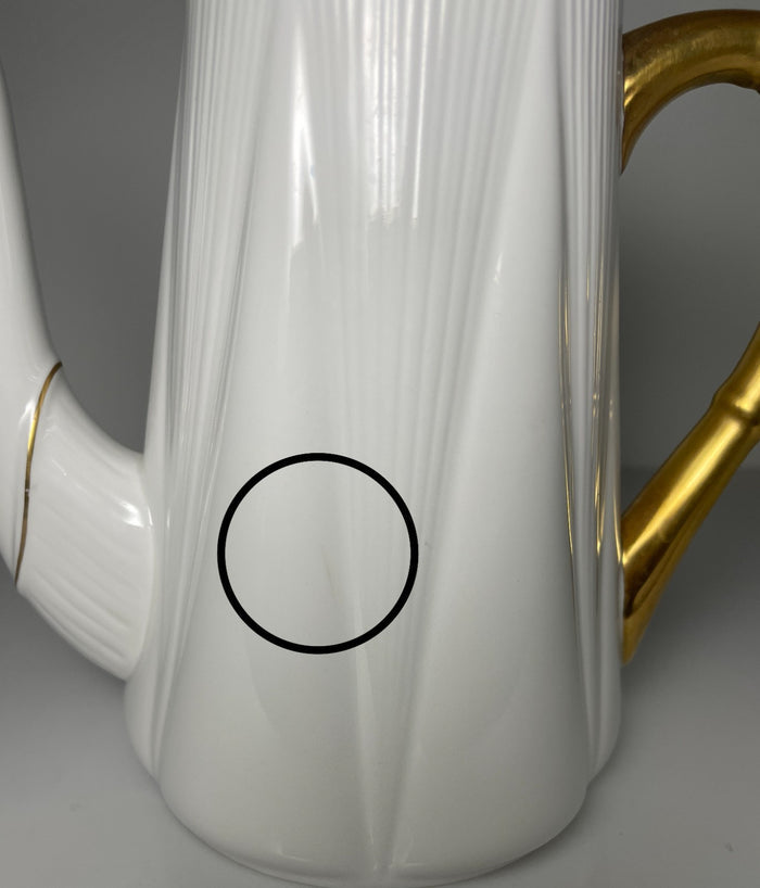 Shelley Regency Coffee Pot and Lid 4 Cup 7 1/2"1