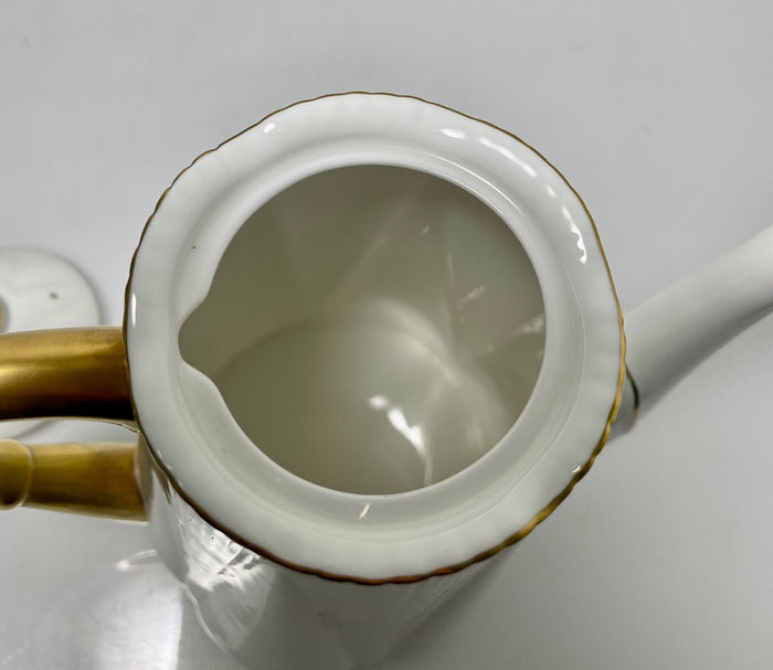Shelley Regency Coffee Pot and Lid 4 Cup 7 1/2"6