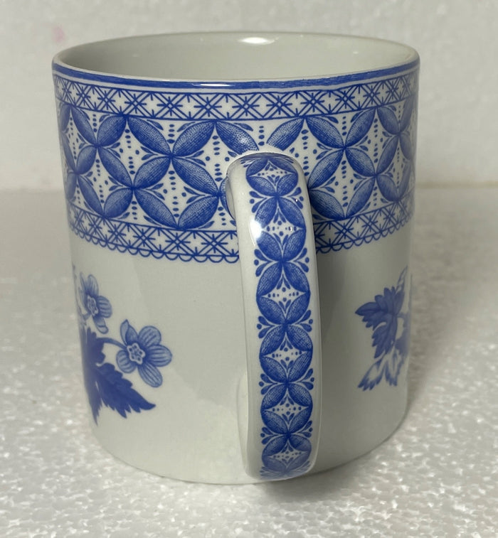 Spode Blue Room Collection Geranium Mug 3 1/4"1