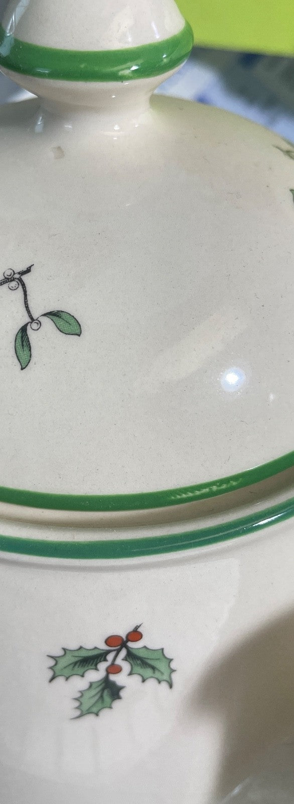 Spode Christmas Tree Ascot Teapot and Lid 5 Cup 7 3/4"3