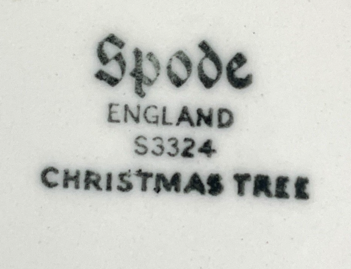 Spode Christmas Tree Jug 24 Ounce 4 1/2"2