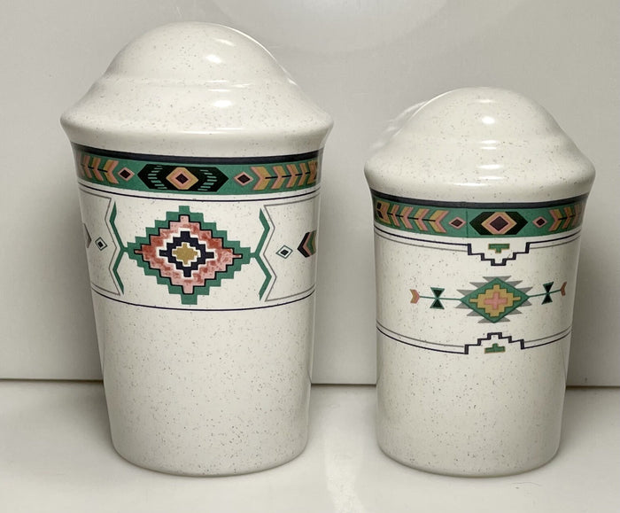 Studio Nova Adirondack Salt and Pepper Set2