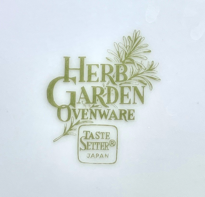 Taste Setter Herb Garden Dinner Plate 10 1/2"1