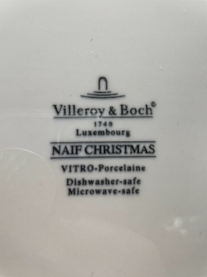 Villeroy and Boch Naif Christmas Cake Plate 9 1/8" Square2