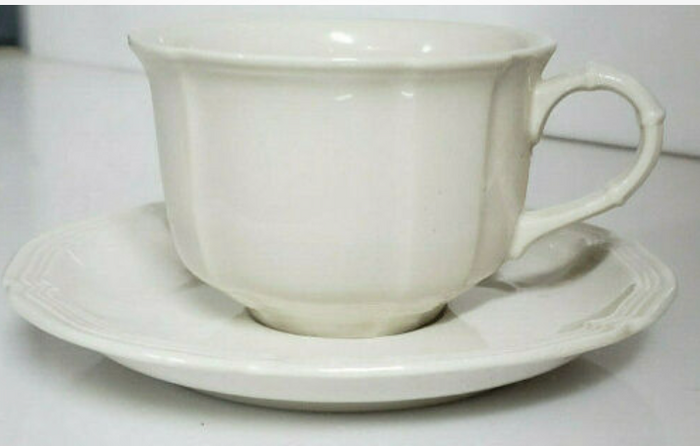 Villeroy & Boch Manoir Flat Cup and Saucer1