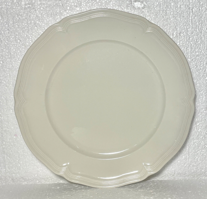 Villeroy & Boch Manoir Salad Plate 8 1/4"0