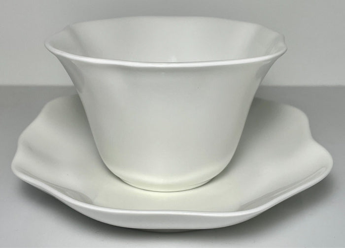 Villeroy & Boch Mira Gravy Boat and Underplate1