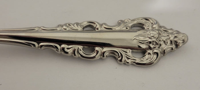 Wallace Antique Baroque Teaspoon 6 1/8"  Stainless 18 8 Flatware1