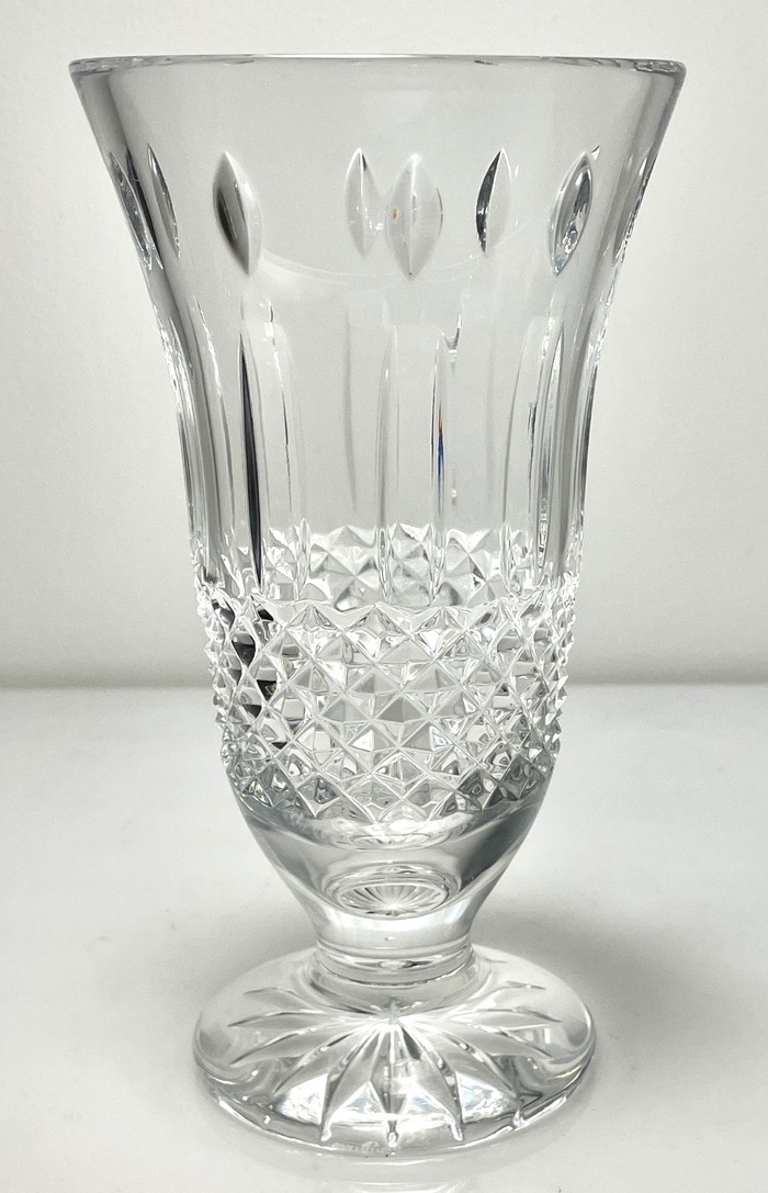 Waterford Happy Birthday Vase 6 7/8"1