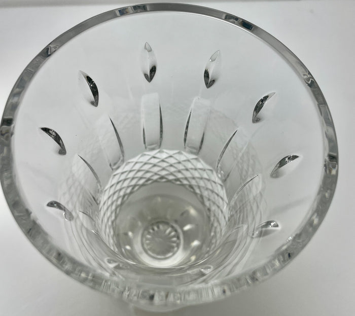 Waterford Happy Birthday Vase 6 7/8"2