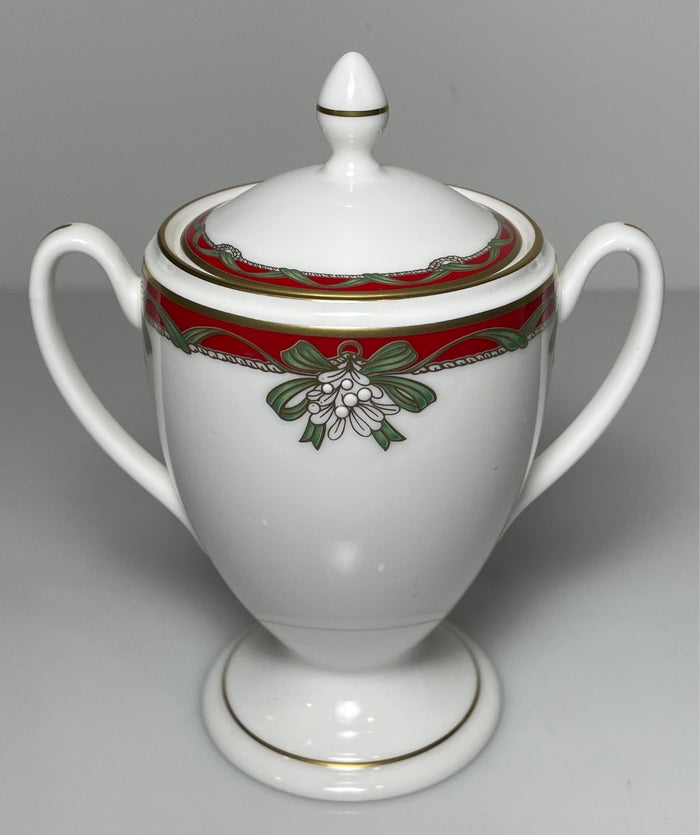 Waterford Holiday Ribbons Sugar Bowl and Lid 4 1/4"1