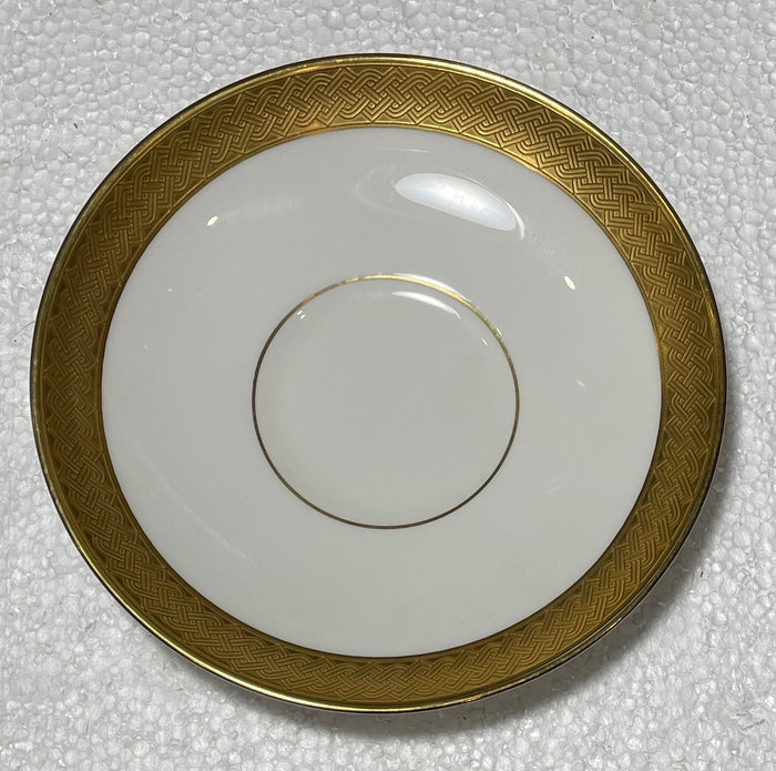 Waterford Kells Gold Saucer 5 3/4"0