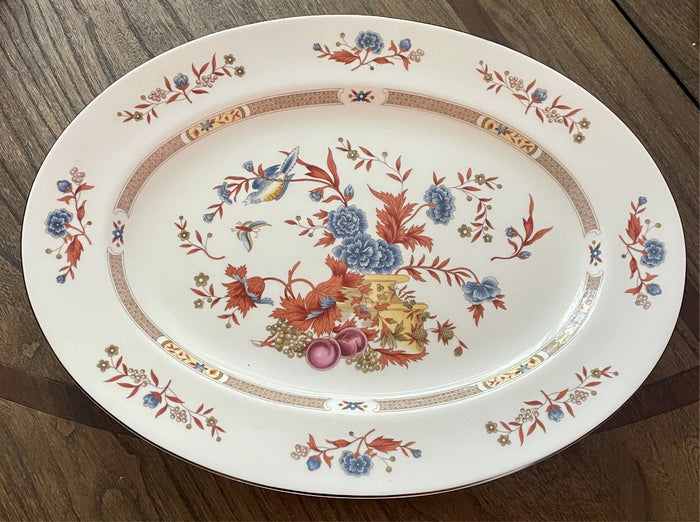 Wedgwood Jamestown Oval Platter 15 1/2"0