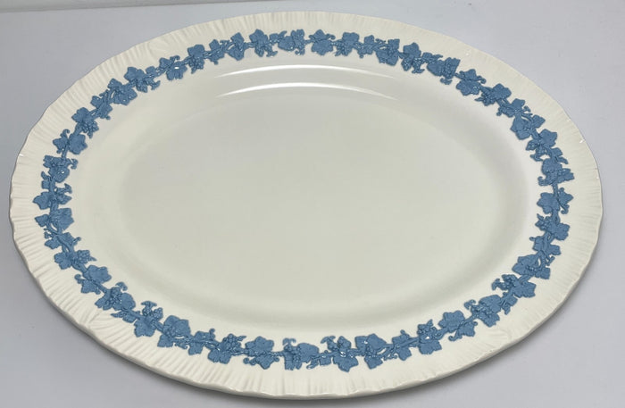 Wedgwood Lavender on Cream Color Oval Serving Platter 16"0