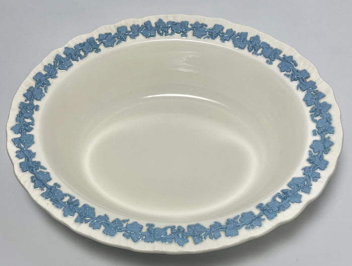 Wedgwood Lavender on Cream Color Oval Vegetable Bowl 9 3/4"1