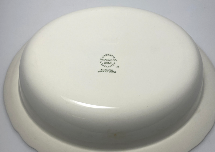 Wedgwood Lavender on Cream Color Oval Vegetable Bowl 9 3/4"3