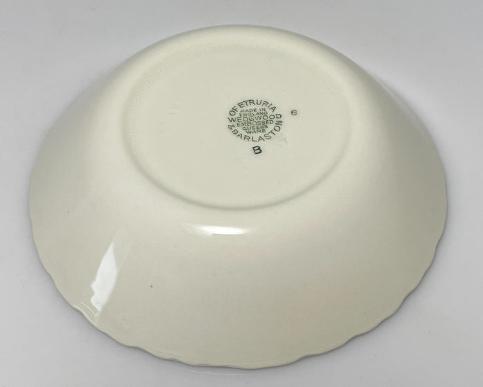 Wedgwood Lavender on Cream Color Shell Edge Fruit Bowl 5 1/8"2