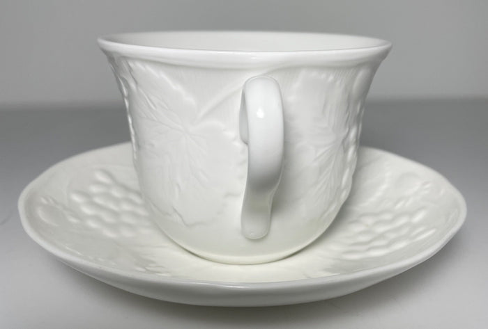 Wedgwood Strawberry and Vine Cup and Saucer Set1