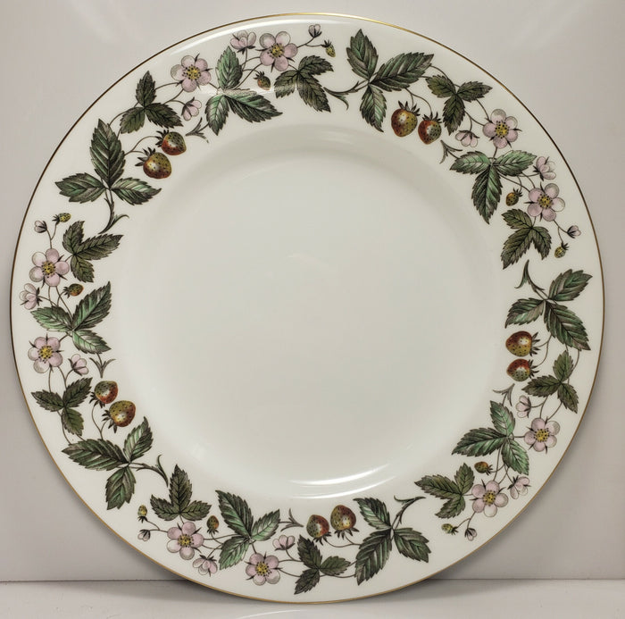 Wedgwood Strawberry Hill Dinner Plate 10 7/8"0